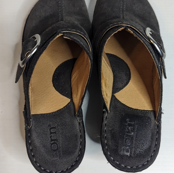 BORN Suede Black Mules Size 8 large Buckle - Picture 5 of 12